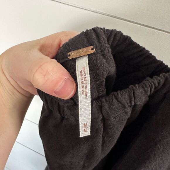 Free People Women’s Medium Black Marbella Linen Jumpsuit - Picture 3 of 8